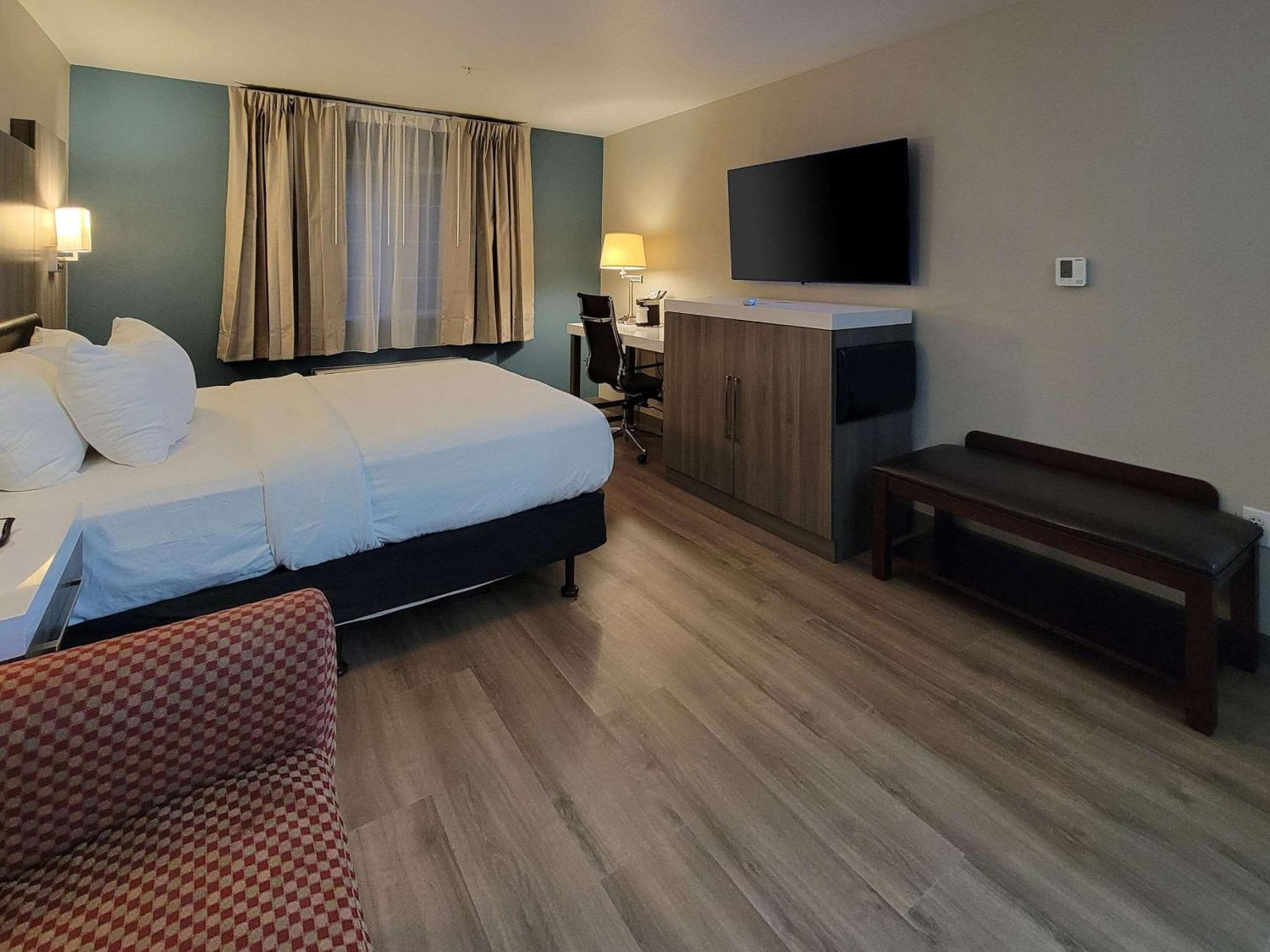 Red Lion Inn&suites